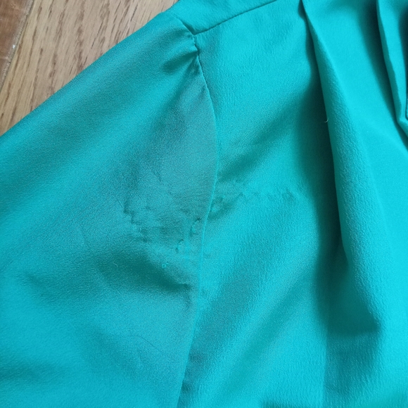 Haberdashery by Personal green reverse pleat top - Picture 3 of 5